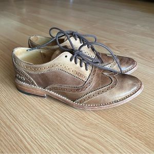 Bed|Stu Tan Rustic Leather Lace Up Leather Oxfords Women’s 6.5